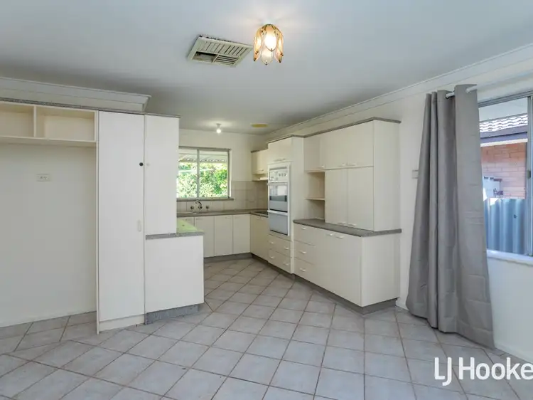Seventh view of Homely house listing, 31 Virginia Avenue, Maddington WA 6109
