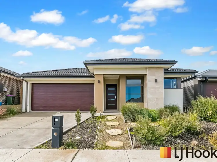 22 Faculty Ave, Donnybrook VIC 3064