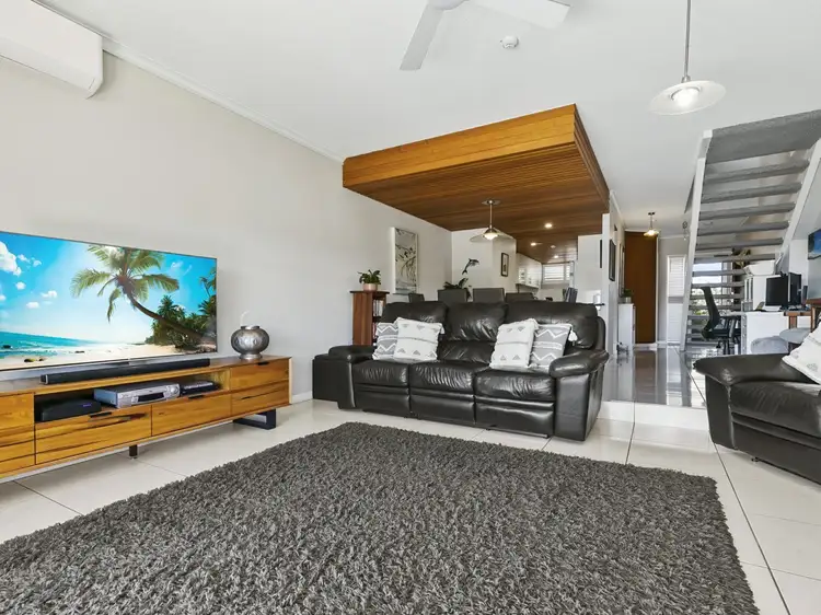 Fifth view of Homely unit listing, 2/9-11 Spinnaker Drive, Sandstone Point QLD 4511