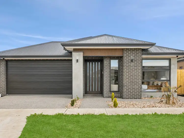 30 Lollipop Crescent, Sunbury VIC 3429