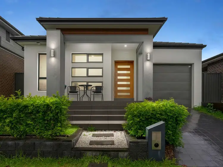 28 Server Avenue, Jordan Springs NSW 2747
