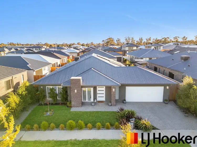 8 Band St, Sunbury VIC 3429