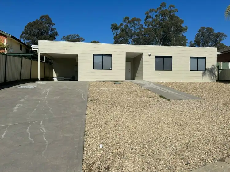 4/12 Landy Avenue, Penrith NSW 2750