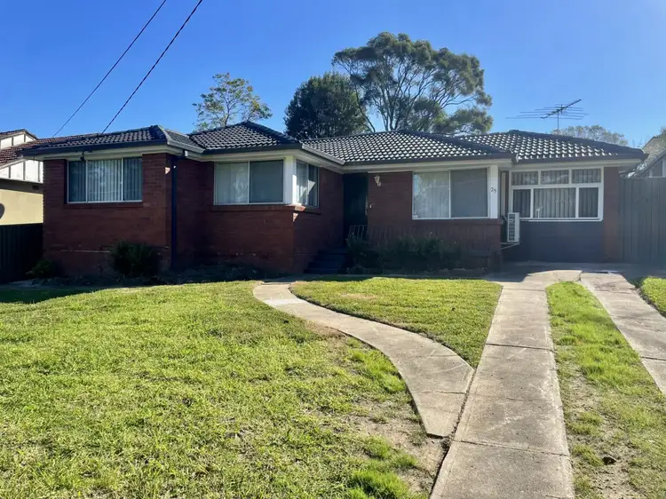25 Bel-Air Road, Penrith NSW 2750