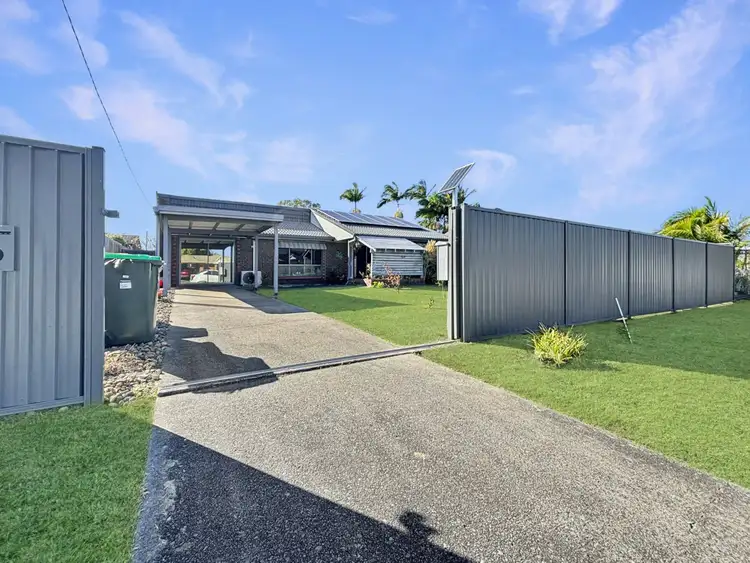 16 Dianthus Avenue, Banksia Beach QLD 4507