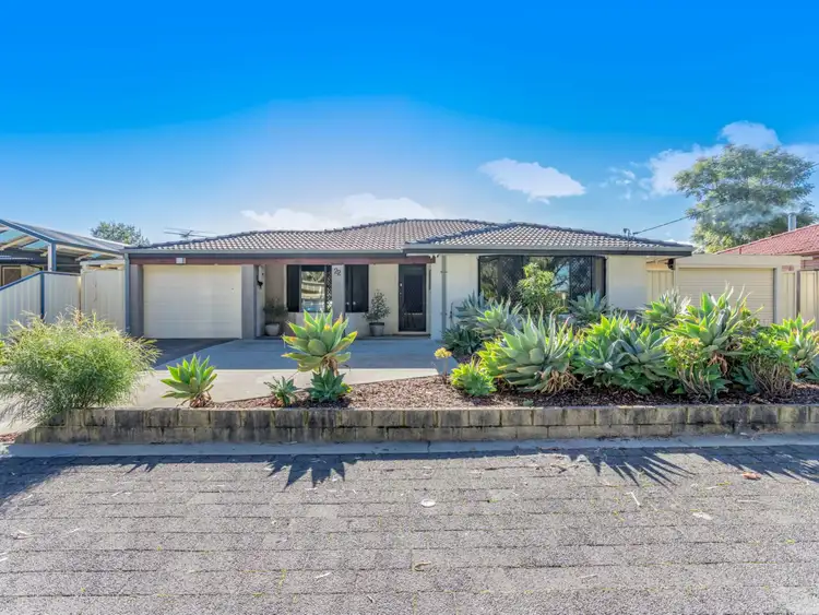22 Tijuana Road, Armadale WA 6112