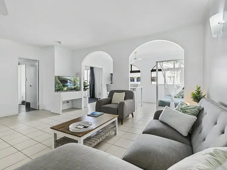 17/81-85 Cedar Road, Palm Cove QLD 4879