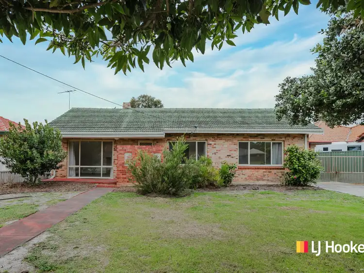 14 Clancy Way, Thornlie WA 6108
