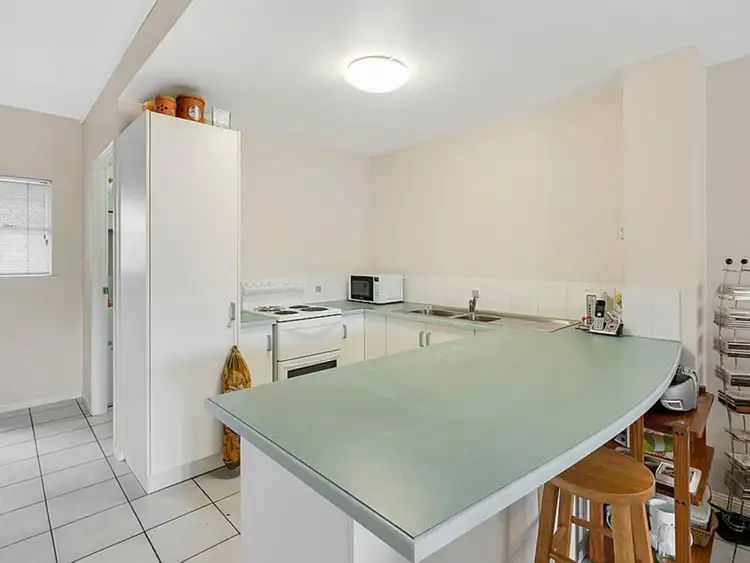 Second view of Homely house listing, 4/38 Springfield Crescent, Manoora QLD 4870