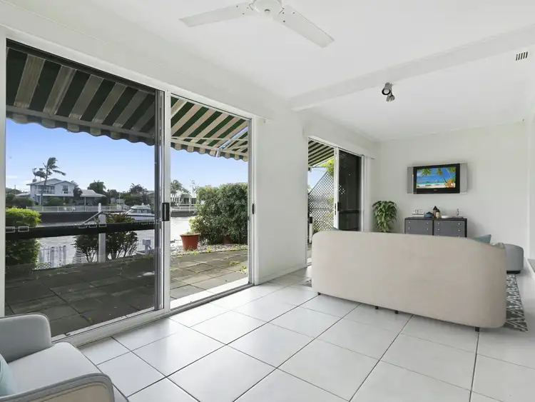Fifth view of Homely house listing, 2/8 Tradewinds Drive, Banksia Beach QLD 4507