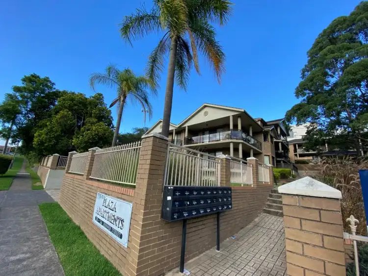 2/20-26 Jenner Street, Baulkham Hills NSW 2153