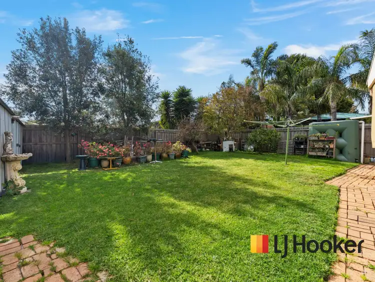 Sixth view of Homely house listing, 556 Elizabeth drive, Sunbury VIC 3429