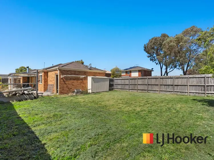Sixth view of Homely house listing, 12 Ruyton Court, Sunbury VIC 3429