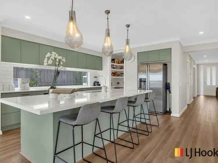 Fifth view of Homely house listing, 2 Panna Street, Sunbury VIC 3429