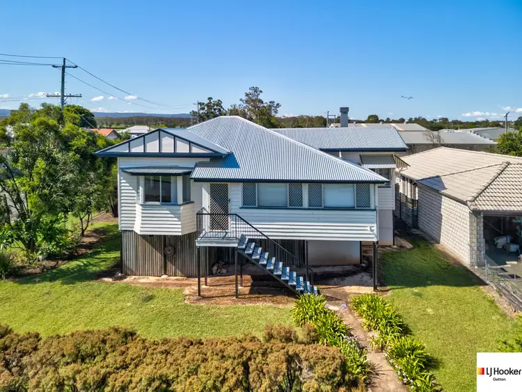 11 OLD COLLEGE ROAD, Gatton QLD 4343