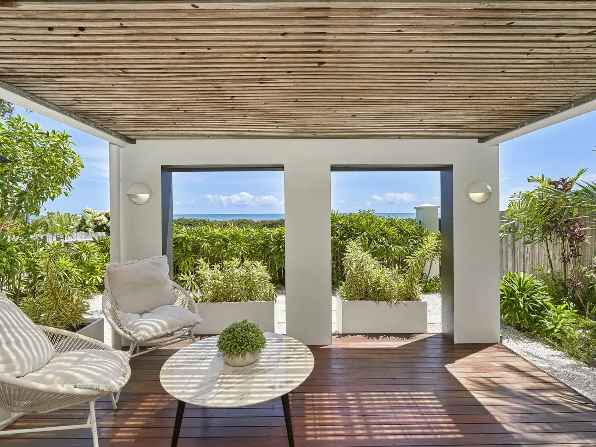 Main view of Homely townhouse listing, 11/5-7 Arlington Esplanade, Clifton Beach QLD 4879