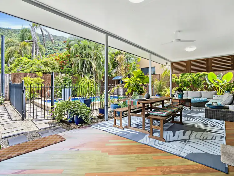 15 Sago Close
