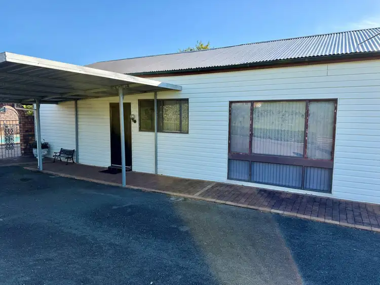 79a Homestead Road