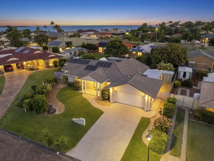 8 Trevally Place