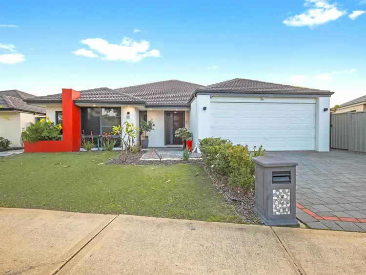 11 Magdalen Loop
