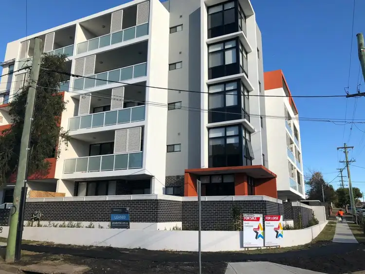 38 Hope Street