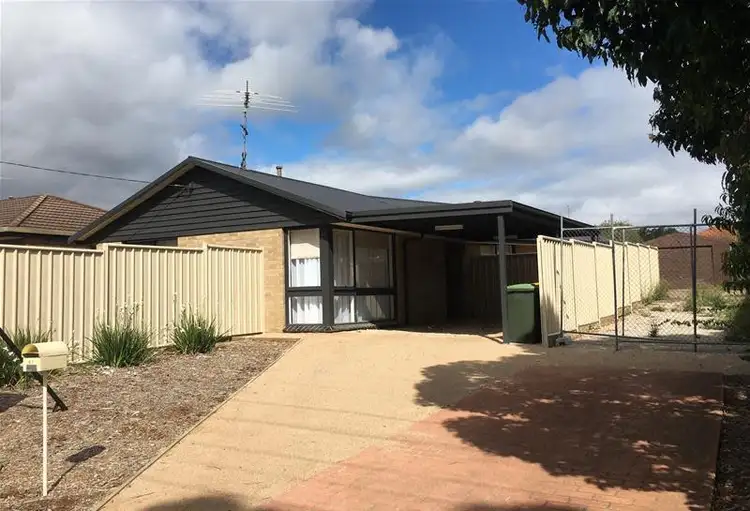 61 Simons Road, Leopold VIC 3224