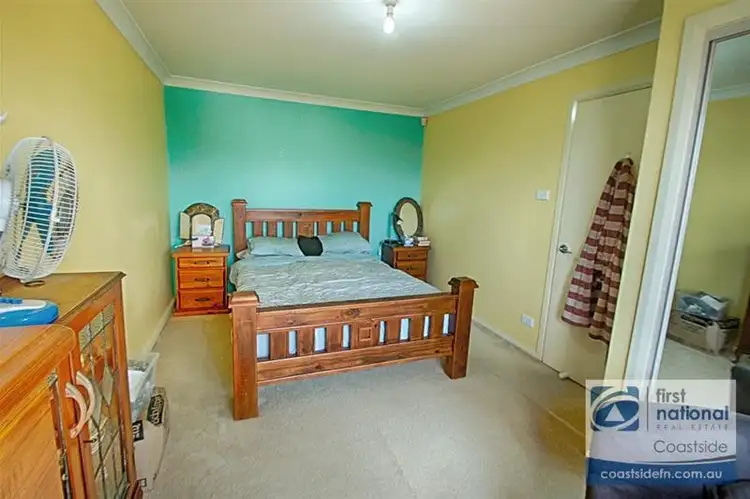 Third view of Homely house listing, 2/32 Seymour Drive, Flinders NSW 2529