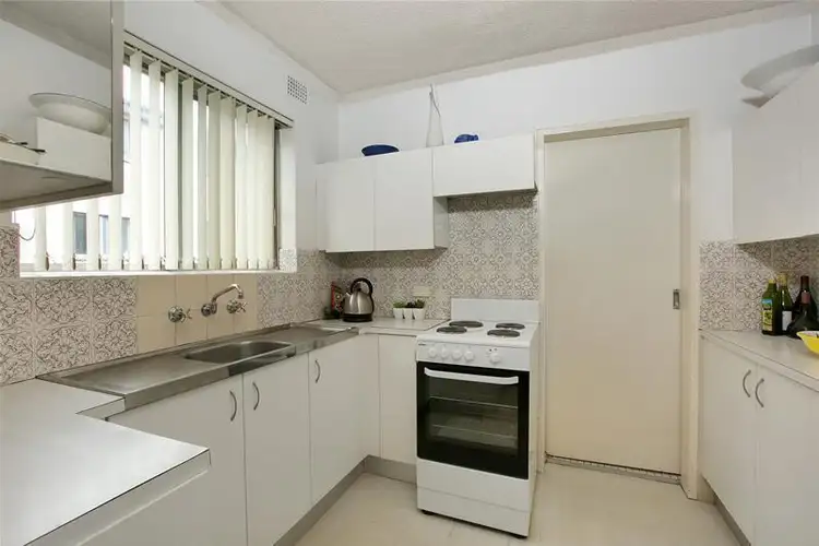 Second view of Homely unit listing, 4/35 Lismore Avenue, Dee Why NSW 2099