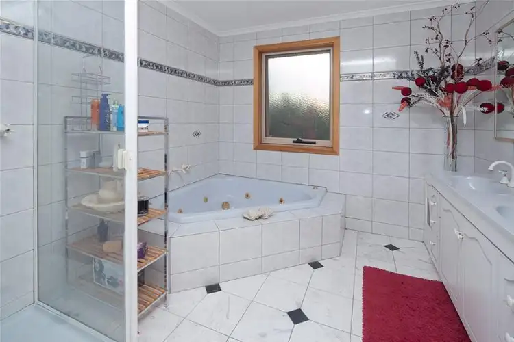 Sixth view of Homely house listing, 53 Edward Freeth Drive, Endeavour Hills VIC 3802