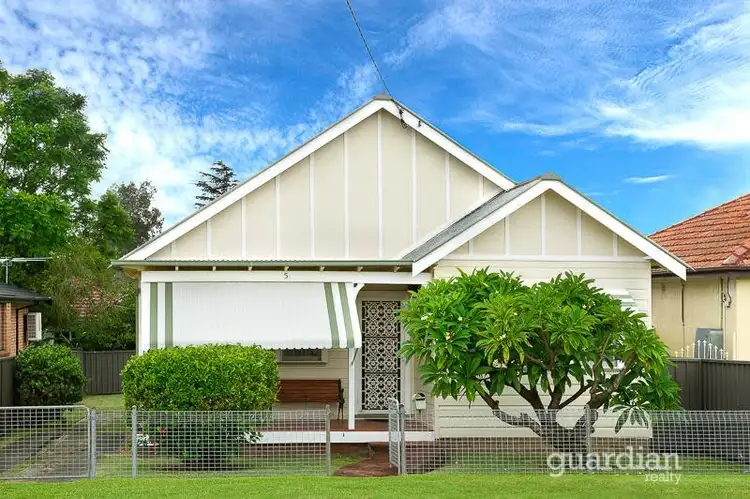 5 Abbott Street, Merrylands NSW 2160