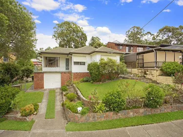 4 Nereida Close, Kotara South NSW 2289
