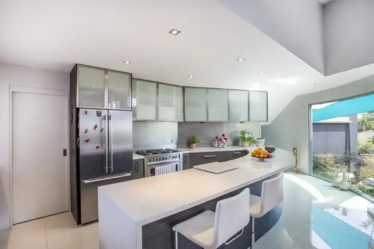 Second view of Homely house listing, 8 Hunter Place, Sunshine Bay NSW 2536