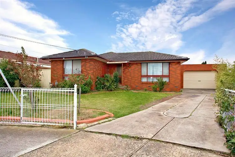 51 Redditch Crescent, Deer Park VIC 3023