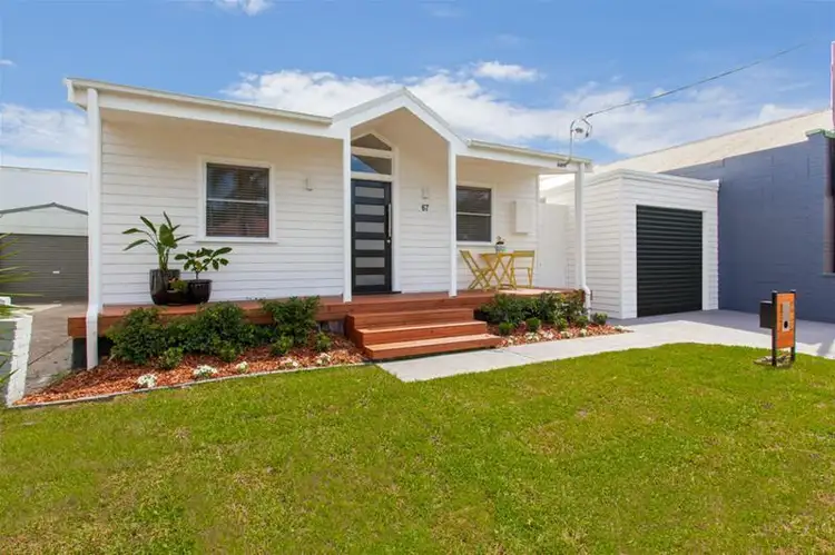 67 Fleming Street, Wickham NSW 2293