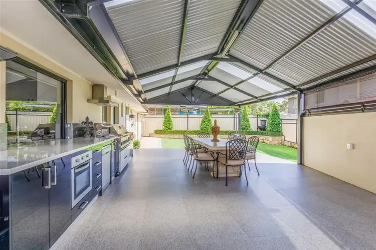 105 River Road, Kelmscott WA 6111