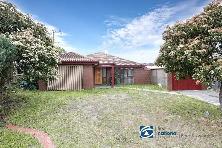 102 Kings Road, St Albans VIC 3021