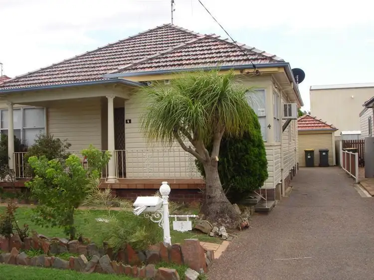 4 Copeland Street, Lambton NSW 2299