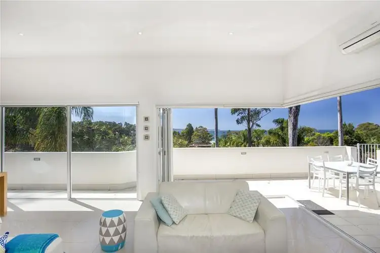 2/22 Ocean Avenue, Surf Beach NSW 2536