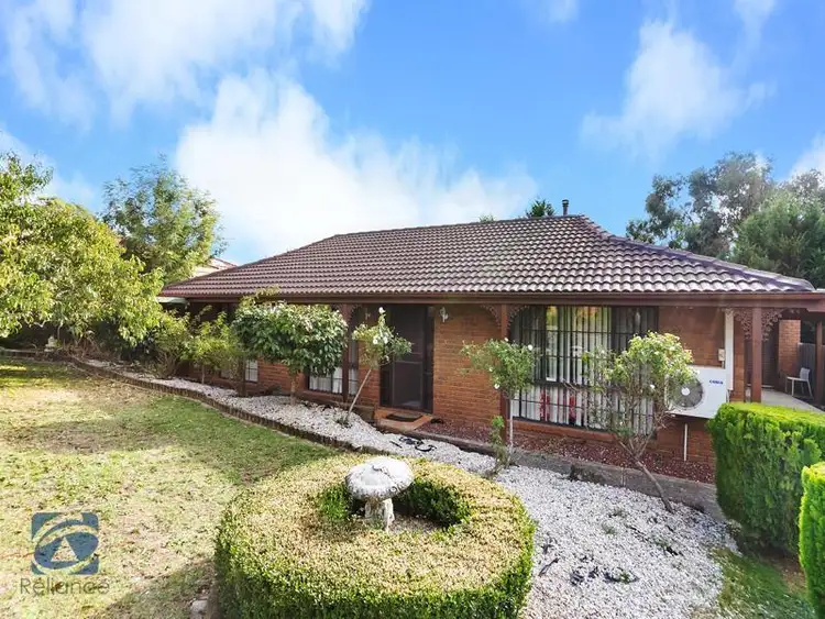 5 Edgerton Court, Hampton Park VIC 3976