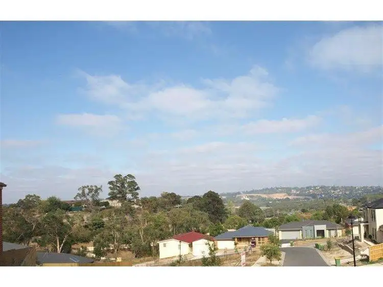 10 Heritage Drive, Lilydale VIC 3140