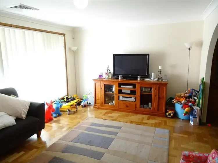Fifth view of Homely house listing, 6 Hugh Place, Kings Langley NSW 2147