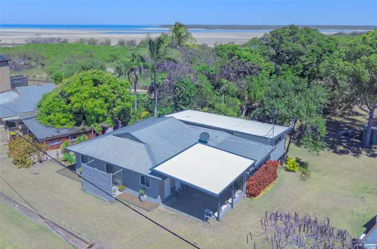 5 Rule Street, Elliott Heads QLD 4670