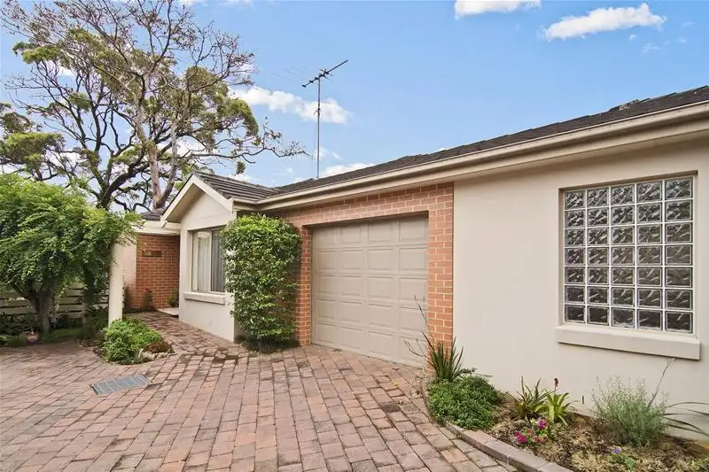 Main view of Homely villa listing, 5/72a Burns Bay Road, Lane Cove NSW 2066