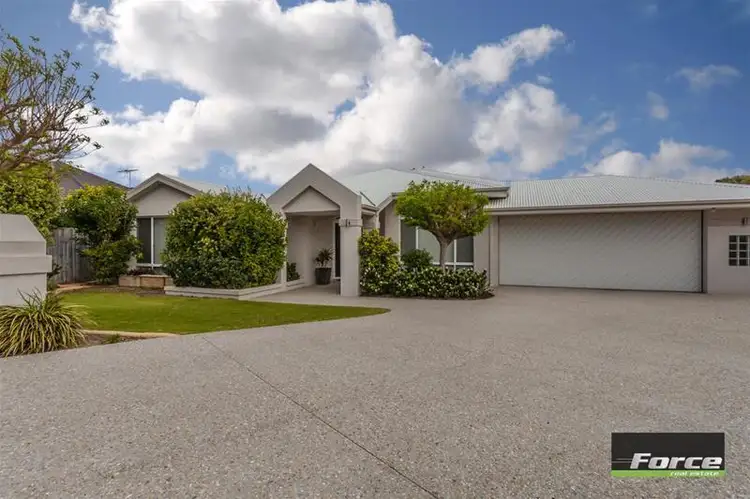 37 Meadowbank Gardens, Hillarys WA 6025