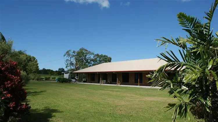 90282 Bruce Highway, Sarina QLD 4737