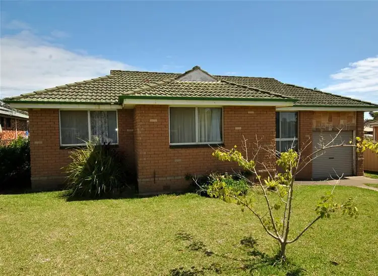 3 The Lake Circuit, Culburra Beach NSW 2540