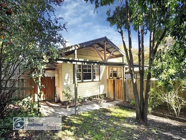 48 Alexandra Road, Ringwood East VIC 3135
