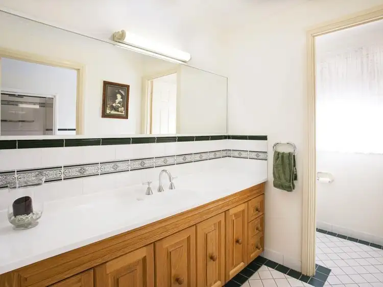 Fifth view of Homely house listing, 5 Paterson Close, Whitebridge NSW 2290