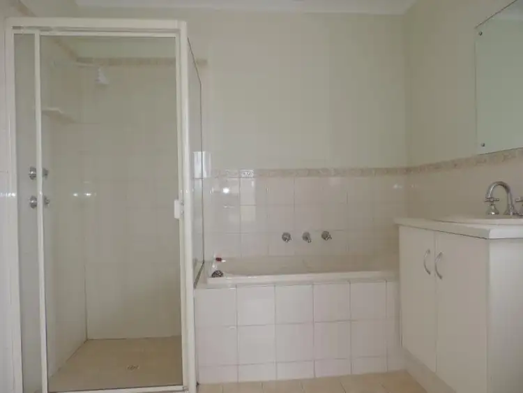 Seventh view of Homely house listing, 2 Zenca Court, Murray Bridge SA 5253