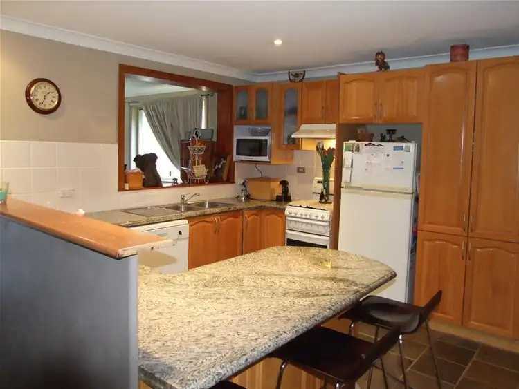Fourth view of Homely house listing, 9 Blenheim Avenue, Oberon NSW 2787
